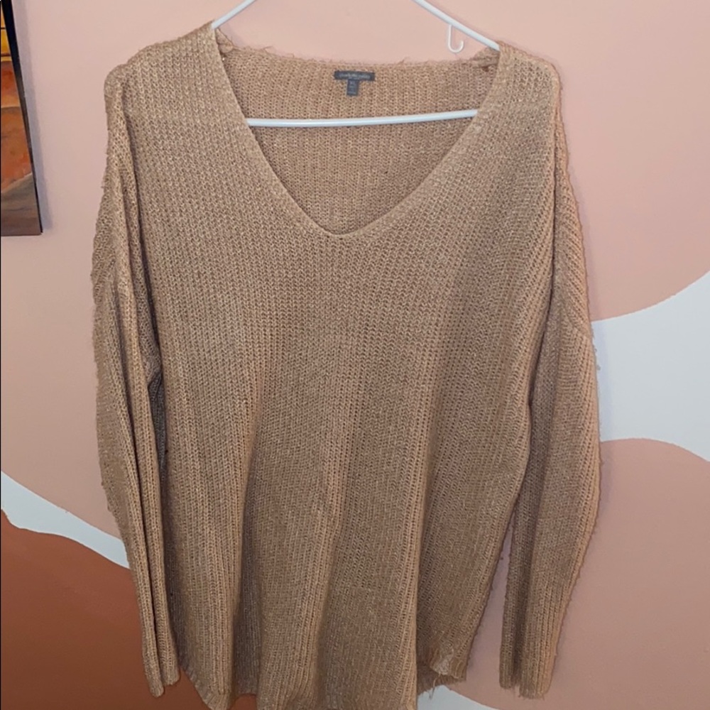 Thin soft pink sweater